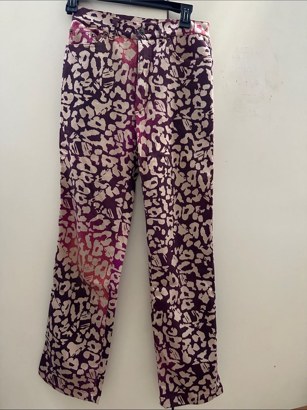 Ungaro Printed Leopard-Pattern Pants in Purple and Cream